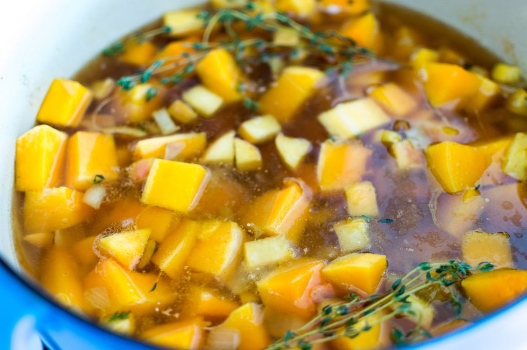 Butternut squash soup is the ultimate cold weather food. The warm blend of spices mixed with the sweet taste of butternut squash and apples can make any day better. This recipe is also Whole30 compliant and can be ready to eat in under an hour! thesimplesupper.com